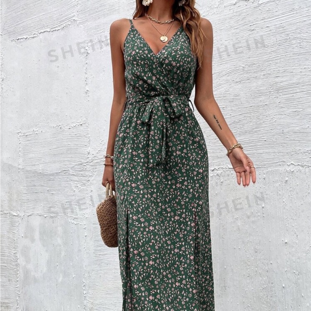 Floral Print Slit Belted Dress